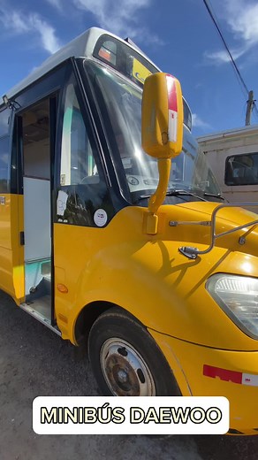 Daewoo Minibus Motorhome Vacation Tour