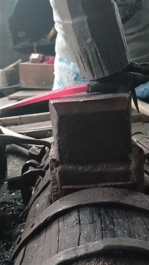 how to make cross nails #welding #wood #manual #woodworking #blacksmith