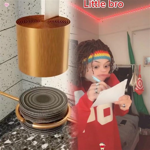 Kid writes a fake doctor note💀🤣#funnyvideos #comedy #funnyskits