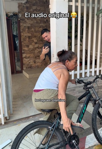 Chancletazo Humorístico: Broma de la Bicicleta