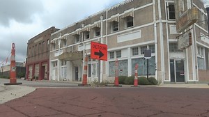 City uncertain when ‘collapse zone’ downtown will re-open