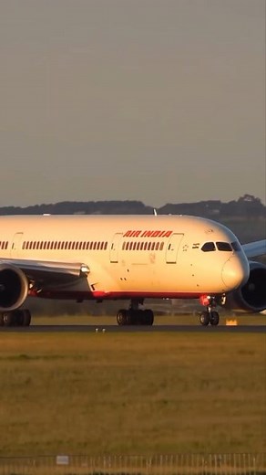 Air India 💔✈️🥺 El Boeing 787-8 #despegue #airport #aviation #airplane #airndia | Airport Live Ar