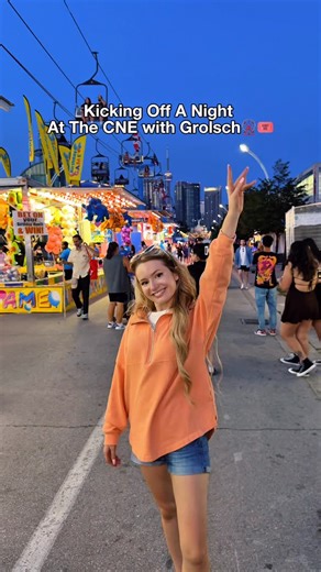 Cold Grolsch, summer vibes & a night at the CNE 🎡✨ @grolsch_ca Grolsch Premium Pilsner. 400 years of brewing real connections. For a limited time, save $5 on a 24-pack of tall cans at The Beer Store. Grolsch. Brewed for real flavour. (Must be 19 . Please enjoy it responsibly.) From carnival games to ferris wheel views, the perfect end-of-summer tradition 🍻 🎥: @ilinca.ducharme . . . #grolsch #summervibes #cne2025 #summer2025 #cnefood2025 #grolschbeer #toronto #thingstodoincanada | Todotoronto