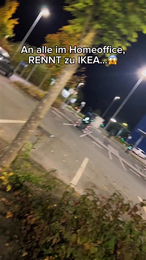 Kommentiere „Monitore“ und ich schicke dir den Link zu💻🧑‍💻👩‍💻 #geschenk #homeoffice #laptop #weihnachten | BuddyonDisplay