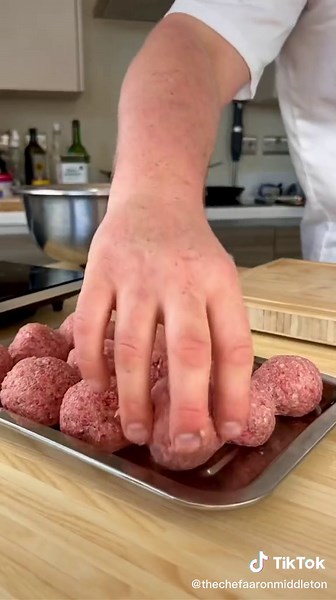 Aaron Middleton on TikTok