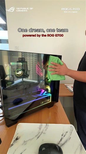 Always got each other's back with this ultimate upgrade 👀 Catch the ROG G700 full tower with ROG 3D spatial lighting, up to NVIDIA® GeForce RTX™ 5080, and liquid cooling performance– during the ASUS ROG Grand Tech Fair 2025 👾🎁🎊 Score amazing deals and check the event schedule & participating stores near you 🗓️ https://ph.asus.click/ASUSROGGrandTechFair ​ Know more 👉 https://ph.rog.gg/ROGDTG700 #ROG #Desktop #ForThoseWhoDare | ASUS Republic of Gamers