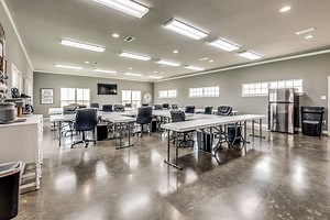 Craft Studio | Crafty Chics Cottage Retreat