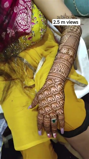you're looking for the best mehandi designer in Delhi and NCR thenCall now 8651574552