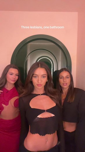 Lesbos Take on Tequila: Tessa Bona and Phoebe Chakar - Lesbian Tea