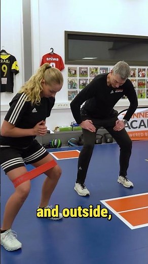 Weak Knees? Try This Resistance Band Drill #shorts #speedtraining #athleticfitness