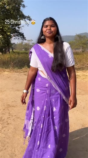 miss______ekka____? on Instagram: "🥳🥳🥳 #trending #song #instagram #sort #reels #christmas"