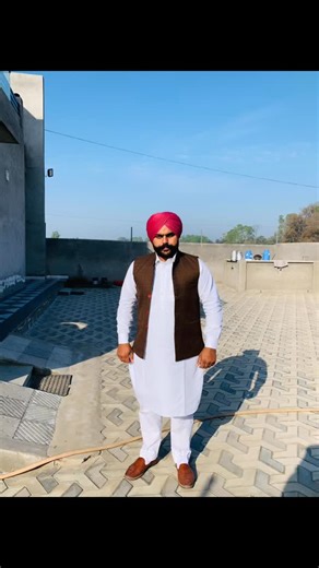 harjit singh on Instagram: "##insta #model #trendingreels #lfl style likesforlike funny art video beauty cute instalike beautiful meme post viralindonesia exploremore k photo share life happy repost lifestyle youtube travel comment nature followme dance"