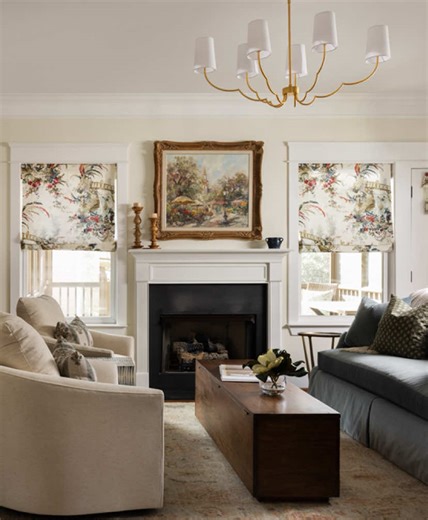 Smooth Transition from Kitchen to Living Area Design