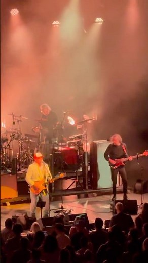 Modest Mouse - Float On live at The Greek Theater 9/4/25