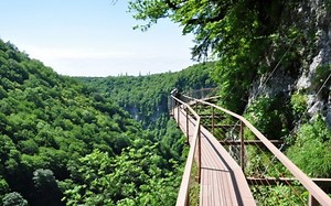 Okatse & Martvili canyons, Prometheus cave | Megobari Tours Georgia