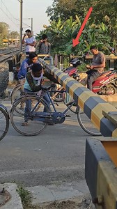 158K views · 356 reactions | Irresponsible People Regular Crossing Close Gate #Reels #viralreels #easternlifelines | Eastern Life Lines | Facebook