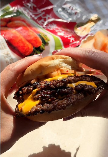 Kimchi smash burgers for dinner~ Crisp, spicy, and unexpectedly perfect 🍔🧡 @Jongga USA Ponytail Radish Kimchi adds a fresh, crunchy bite that completely transforms this smash burger. The juicy beef and melted cheese feel richer and more balanced with that signature snap of radish and gentle heat in every bite. It may sound surprising at first, but the bold, spicy crunch works beautifully in place of pickles adding more depth, more texture, and a brighter finish that keeps you coming back for a