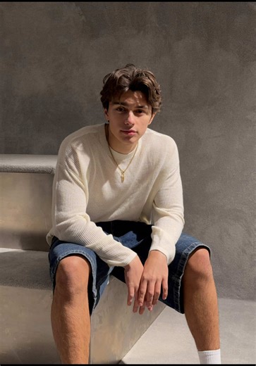 Get Ready for Spring Fashion with Hollister