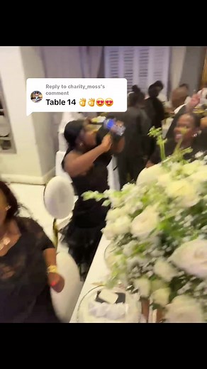 Replying to @charity_moss the best table ever 💃💃💃🔥♥️