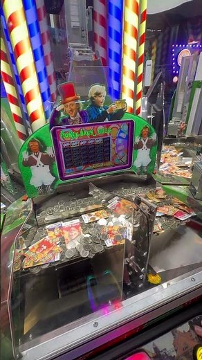 Dave & busters arcade game coin machine Willy wonka collect cards coin pusher