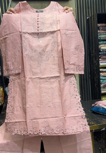 (Price:5799-/PKR Three piece) stuff:summer premium Alif brand lwn cotton sequence embroidery prmium boring collection) Size:S19:M21:L22