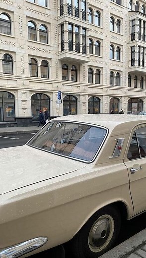 bri on Instagram: "“you look beautiful. you are beautiful.” SOMEONE SEDATE ME I AM UNWELL - - - hi there!! my name is Bri! i’m a teen writer passionate about translating the beauty of existence into words and sharing those stories with others. when I’m not writing you can find me reading, sampling a new boba flavor, or obsessing over fictional characters. any support is immensely appreciated and if you’d like to join me on this journey please consider dropping a follow! 💌until next time, my lov