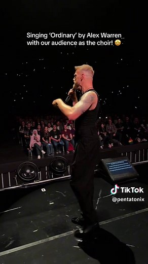 Singing Alex Warren's 'Ordinary' with the Frankfurt Audience