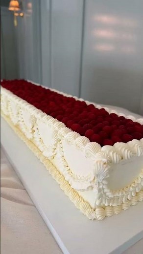 Long Wedding Cake l Unique Slab Wedding Cake Ideas 2025 l #slab #weddingcake #longcake