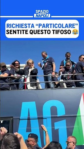 A "SPECIAL" REQUEST from a NEAPOLITAN during the SCUDETTO PARADE! 😂 #shorts