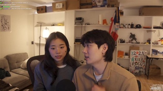 🔴 TEACHING MY GIRLFRIEND HOW TO CODE LOL! 🔴 New IRLToolKit software is out, checkout streamable.run 👀👀👀