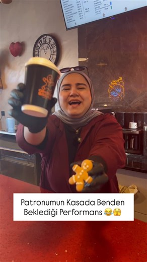 Ginger Bread Coffee•Patisserie on Instagram: "Ginger Bread Dünyası’na hoş geldin! 🧸✨ Ayıcıklarla dolu tatlı bir evrende, her lokmada mutluluk var. Taptaze, sevgiyle hazırlanan tatlılar seni bekliyor 🍪💛 #ısparta #ıspartatatlı #ıspartamekan #ıspartapasta #chescake profiterol ıspartakafe"