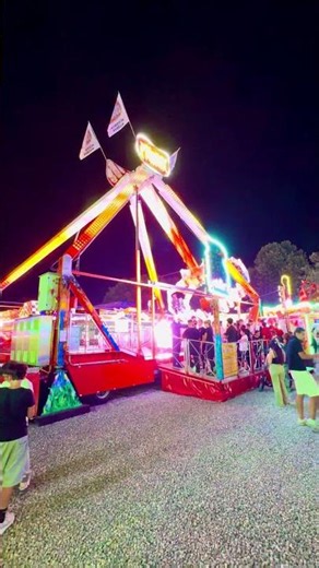 Adrenalin pur! 🎡 Jugendfest Aarau 2026 bei Nacht | Lunapark & Festival Vibes 🇨🇭