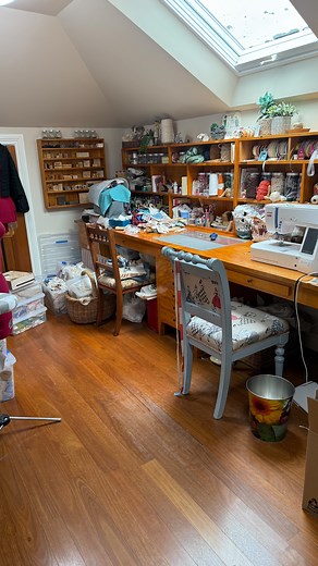 Studio tour 💚♻️ #slowfashion #studio #sewingroom #handmade #timber #woodwork #organisation #storage #vintagetextiles #upcycling | Mary Walker Textiles