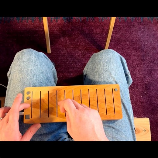 ellitone on Instagram: "*now available at ellitone.com The ellitone KeyControl_2 is a midi keyboard controller that features 12 velocity-sensitive wooden Touch Bars. Completely redesigned from the ground up, the KeyControl_2 is the exciting sequel to the popular KeyControl midi keyboard. After a year of user feedback and suggestions, the KC2 was created to be a superior performance midi keyboard controller that combines a streamlined user experience with exotic hardwood aesthetics. The KC2 featu