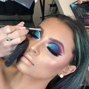 736K views · 13K reactions | Omg  Créditos: @kennedyhoffemakeup | World of makeup and glamour | Facebook