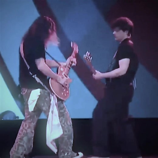 Tom Kaulitz & Georg Listing: Different Yet The Same
