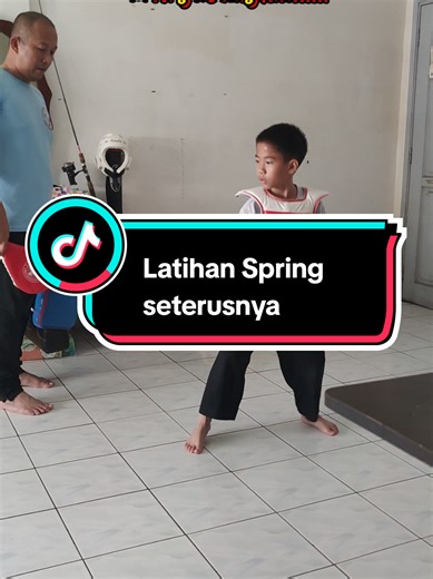 Latihan Gabungan Teknik Dalam Taekwondo