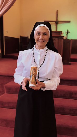 Stevie Nicks Church Performance Featuring Fleetwood Mac Songs