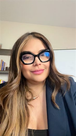 Gisela Rojas | Real Estate Investor on Instagram: "¿Tu negocio anda flojo o en tu trabajo te bajaron las horas? 😰 Aprovecha que empieza el año ! Mientras tanto, en EE.UU. hay miles de casas vacías que los bancos necesitan mantener… y están pagando 💵 porque faltan contratistas que hagan ese trabajo. Esto se llama Property Preservation 👉 te pagan por cortar césped, limpiar, cambiar cerraduras o asegurar ventanas. 💡 Y lo mejor: para estas tareas sencillas no necesitas licencia de contratista. �