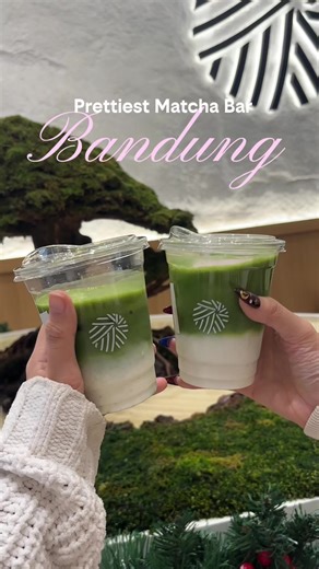 If you’re in Bandung and hanging around Paskal, this matcha spot is a must-try. 🍵✨ So many matcha options with premium flavors, totally worth the visit. Plus, the interior is super cool, perfect for your OOTD shots. 📍 Jun Koji, Paskal Hypersquare, Bandung #matchacafe #bandunghits #kulinerbandung #cafebandung #bandungkuliner
