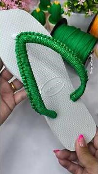 Another beautiful inspiration for decorated flip-flops 😍😍😍 #diy #crafts