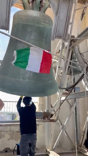 #bellringing #massive #bell in #Ortona #abruzzo #travel #glocken #perte #bells #campana #viaggiare