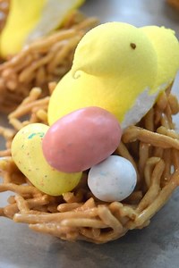 Peeps Bird Nest Treats for Easter