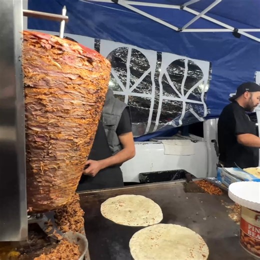 128K views · 2.5K reactions | I went on a Taco journey through Los Angeles as I explore the city's best taco spots after dark. Taco Stands I ate at: El Primo Tacos 845 Lincoln Blvd Venice, CA 90291 Tacos Chidos 225 Lincoln Blvd, Venice, CA 90291 Pepe's Red Tacos Address: 2720 E Olympic Blvd, Los Angeles, CA 90023 | Strictly Dumpling | Facebook