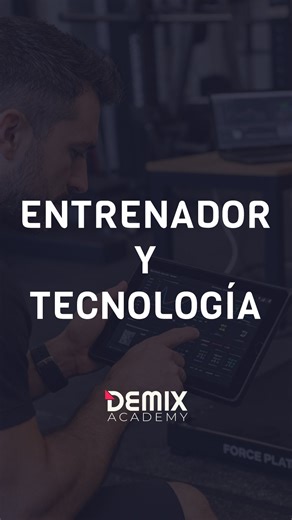 DEMIX ACADEMY on Instagram: "🎙️ En este fragmento de nuestro podcast, hablamos sobre la importancia de priorizar la observación del jugador por encima de los datos tecnológicos. ⚠️ La tecnología, tal como las plataformas de fuerza, encoder, GPS y demás son solo herramientas al servicio del preparador físico. Ningún dato puede reemplazar lo que vos ves día a día, hay cosas que exceden al dato tangible y por eso es muy importante la observación del entrenador. 🔍 Recuperar la mirada del entrenado