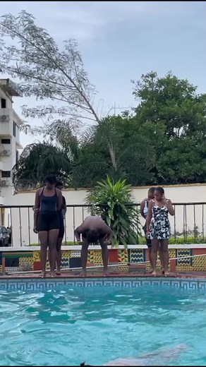 DIVING🤿🏊‍♀️ Diving is one of the most exciting sports in the world. It involves leaping and springing into water, while trying to perfect a series of perfect body positions. But it is also very strictly controlled. One foot should grip the edge of the pool, while the other extends behind you. Stretch your arms out in front, maintaining the streamline position as you prepare for your entry into the water. As you balance your body into the water, the leg you used to push off will lift, propellin