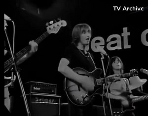473K views · 2.4K reactions | Thunderclap Newman trivia question on an episode of Pop Quiz from August 1981. | Jimmy McCulloch | Facebook