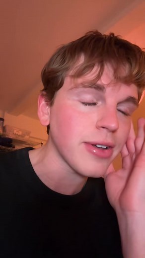 falling asleep immediately… my dream date… cute… | Daniel Rhodes