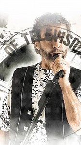 For the photo shooter 📸 Breaking the news Watch Paul Rodgers' new video for Photo Shooter: https://youtu.be/5UGSEoHclHQ | Paul Rodgers Official