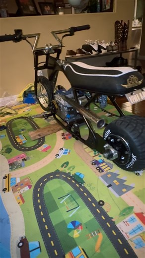 Highly Modified Mini Bikes on Instagram: "My first custom motovox build sitting on a live axle set up with 1 of a kind parts😍 should I re powder coat it a different color? If so comment which color would look the best! #highlymodifiedminibikes #minibike #bikelife #trend #fyp"